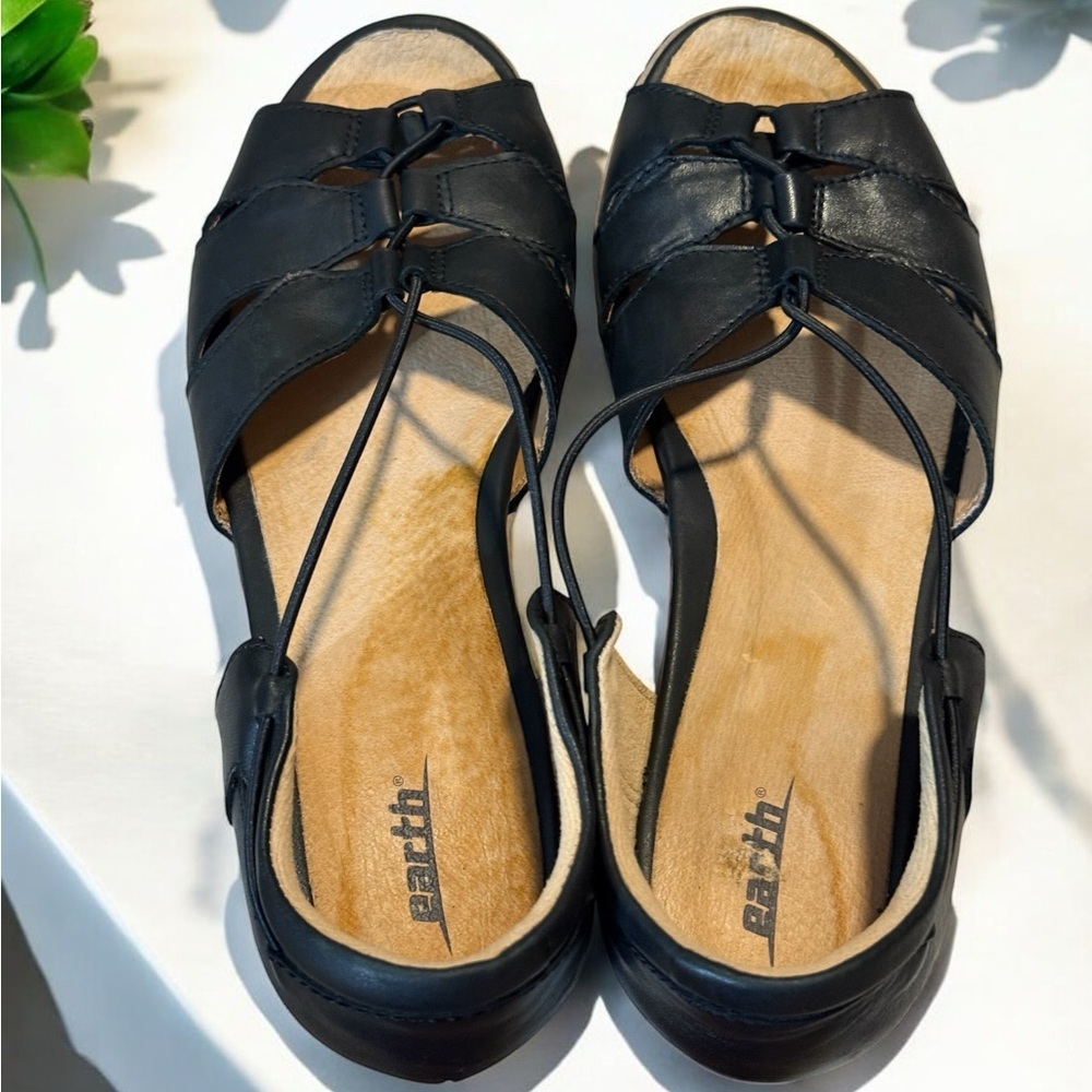 Earth Black Women's Leather Slingback Sandals